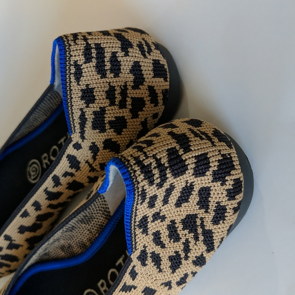 ROTHY'S WOMENS THE POINT SHOE - Picture 2 of 11